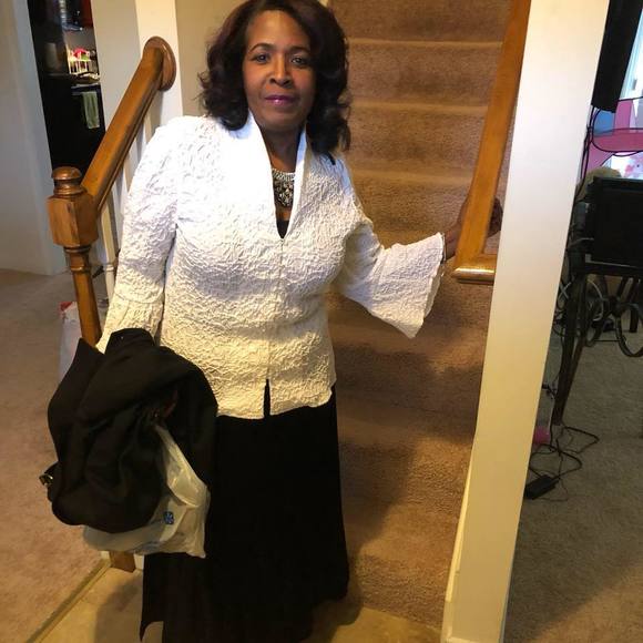 Meet your Posher, Myrtie - Picture 1 of 1